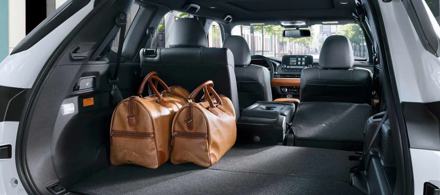 2024-2025-mitsubishi-outlander-phev-cargo-space.webp
