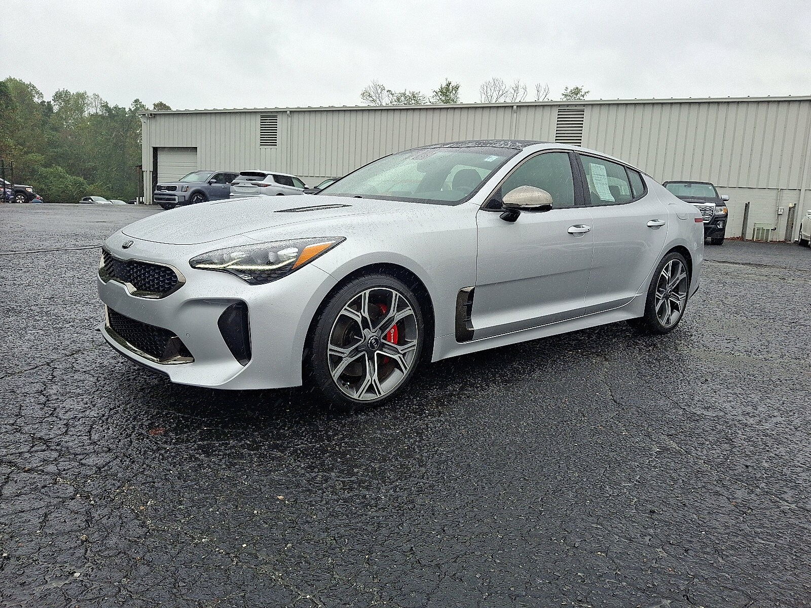 2018 Kia Stinger GT2 photo 2