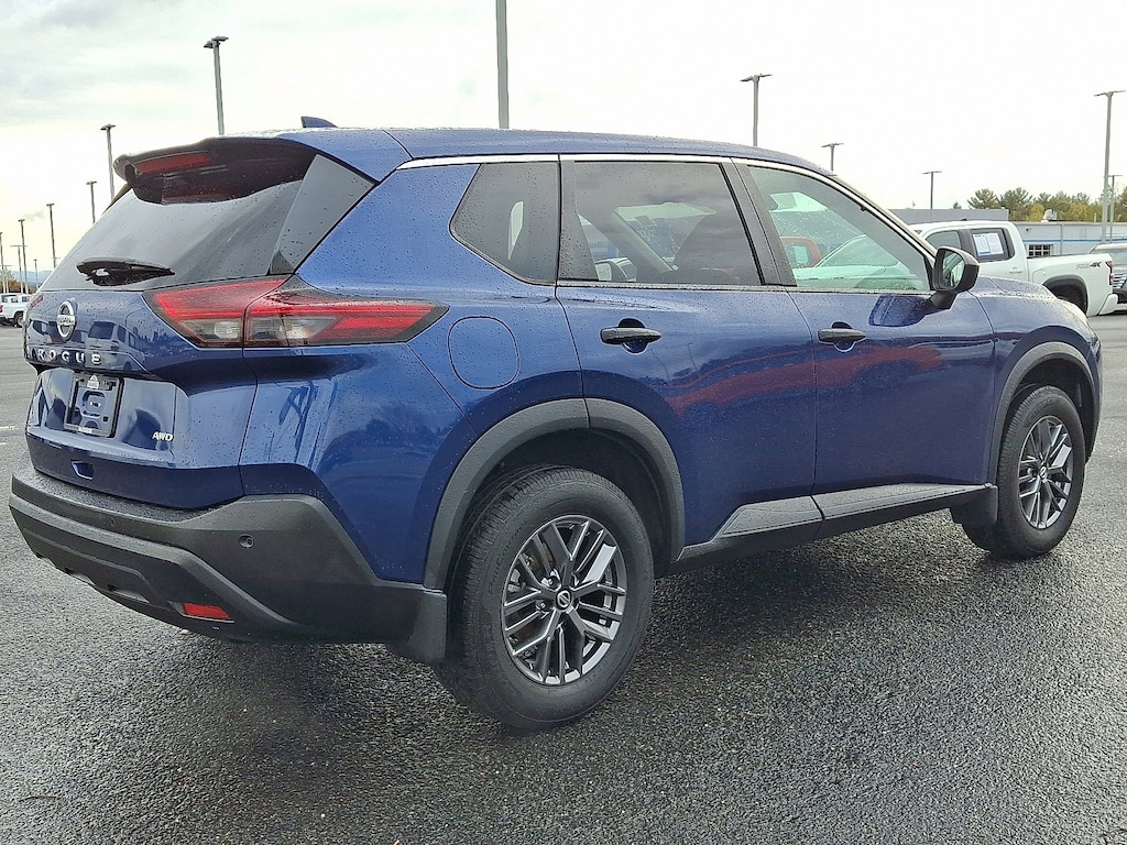 Used 2021 Nissan Rogue S AWD S