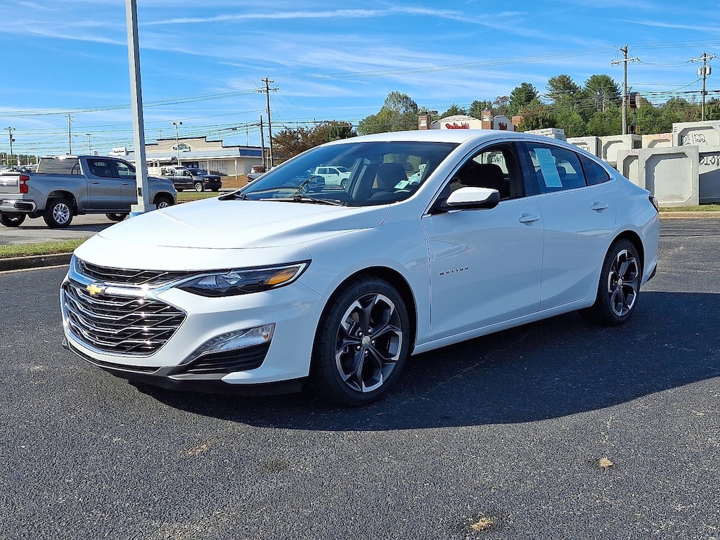 Used 2022 Chevrolet Malibu LT Sedan
