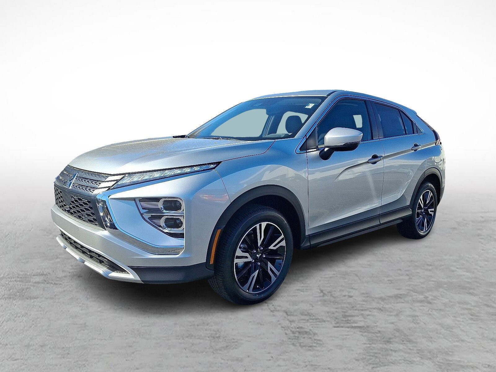 2026 Mitsubishi Eclipse Cross SE photo 2