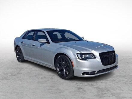 2023 Chrysler 300 300S 300S RWD