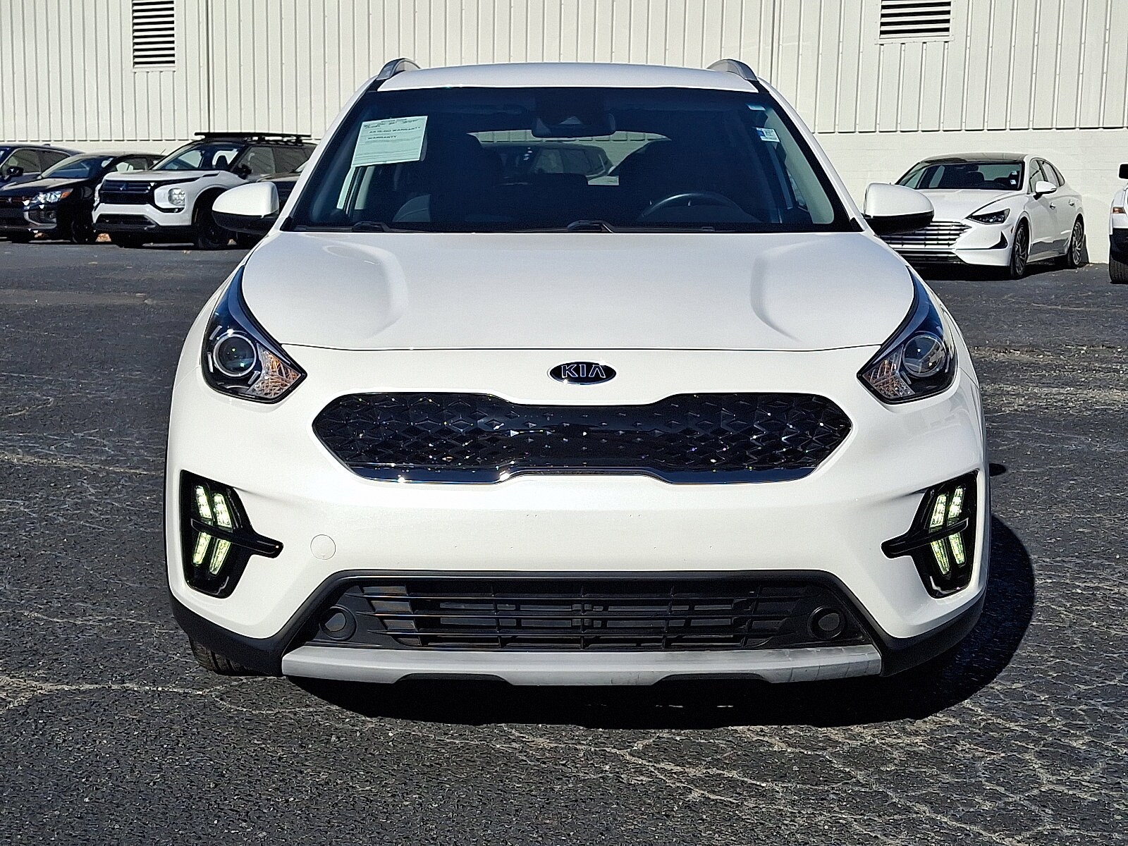 2021 Kia Niro LXS photo 2
