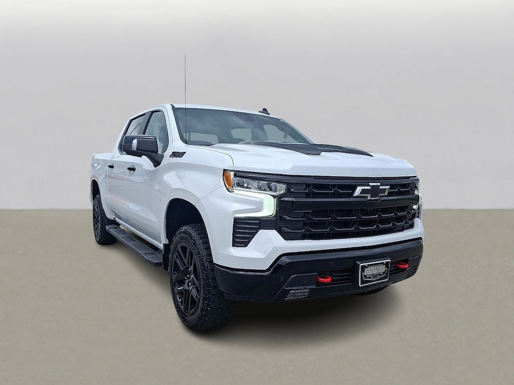 Used 2024 Chevrolet Silverado 1500 LT Trail Boss 4WD Crew Cab 147 LT Trail Boss
