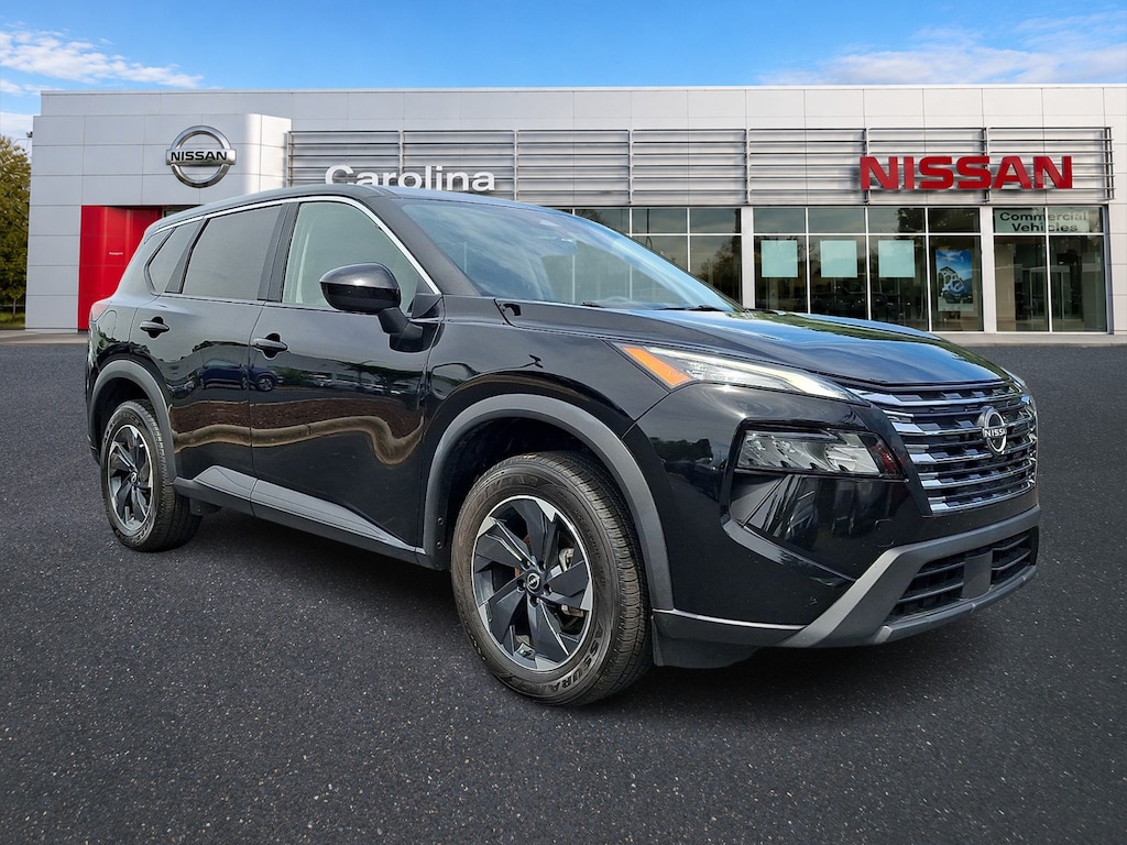 Used 2024 Nissan Rogue SV SUV