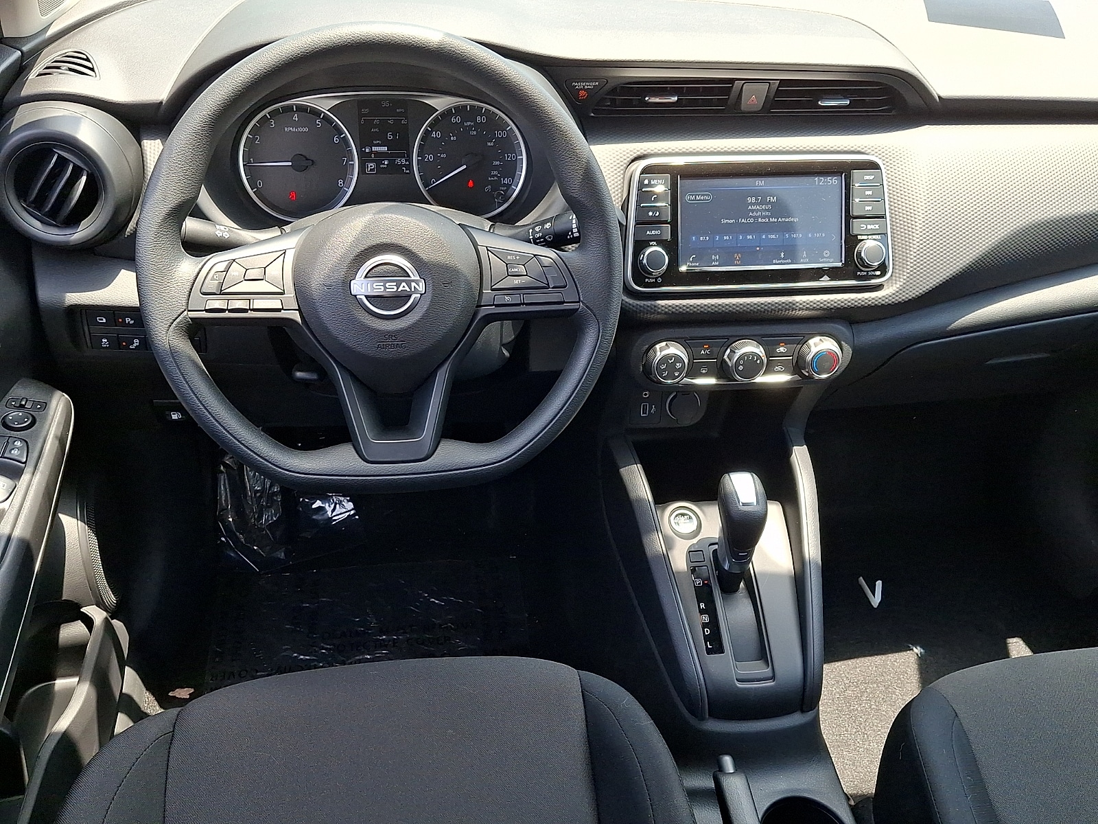 2025 Nissan KICKS PLAY Base - Photo 7