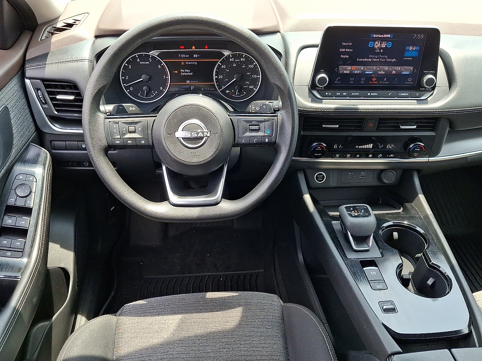 2023 Nissan Rogue SV - Photo 11