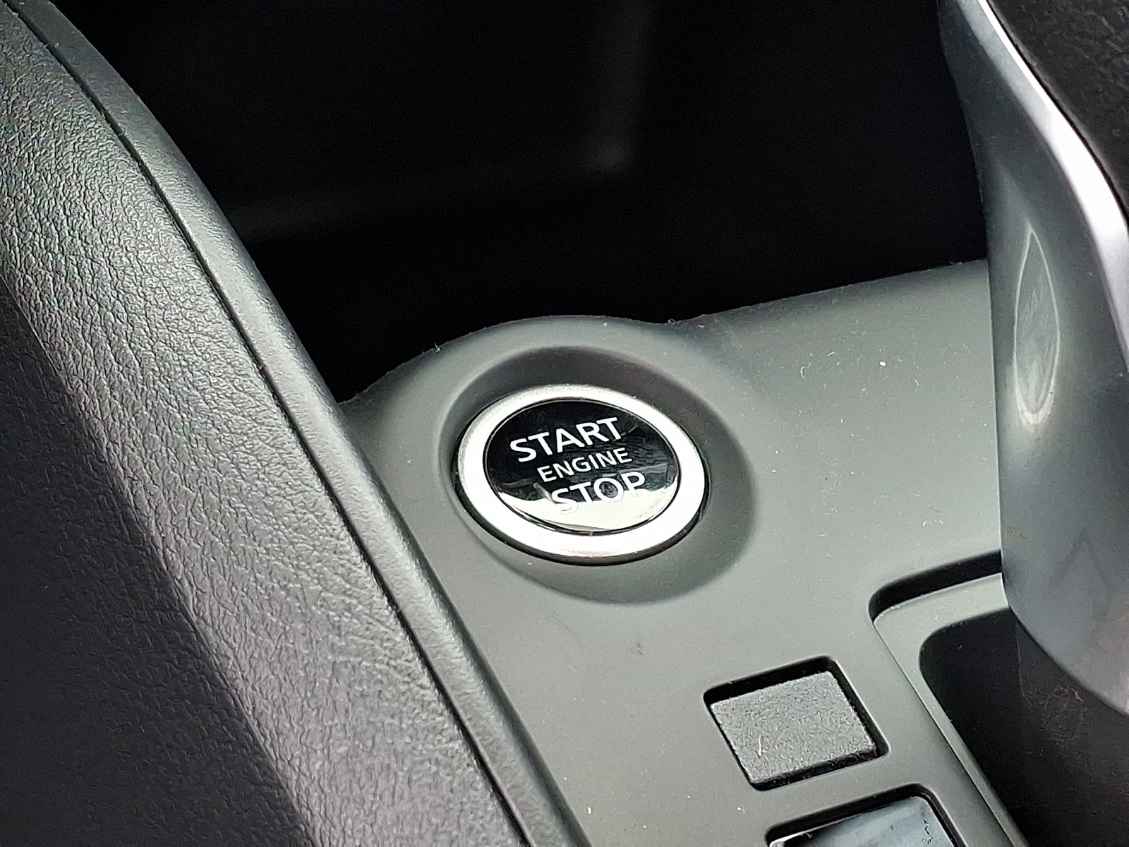 2025 Nissan KICKS PLAY Base - Photo 15
