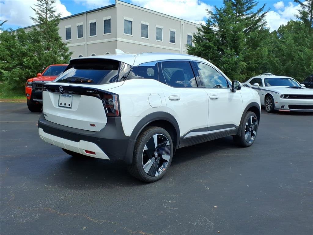 New 2025 Nissan Kicks SR SUV
