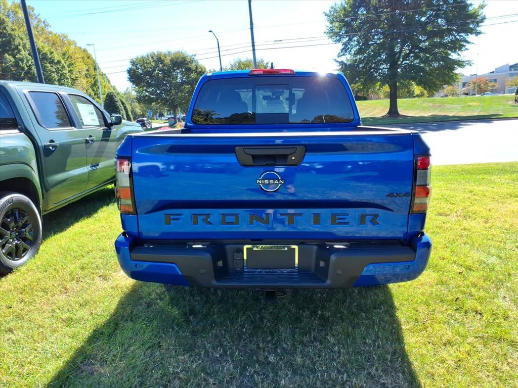 New 2026 Nissan Frontier SV Truck Crew Cab