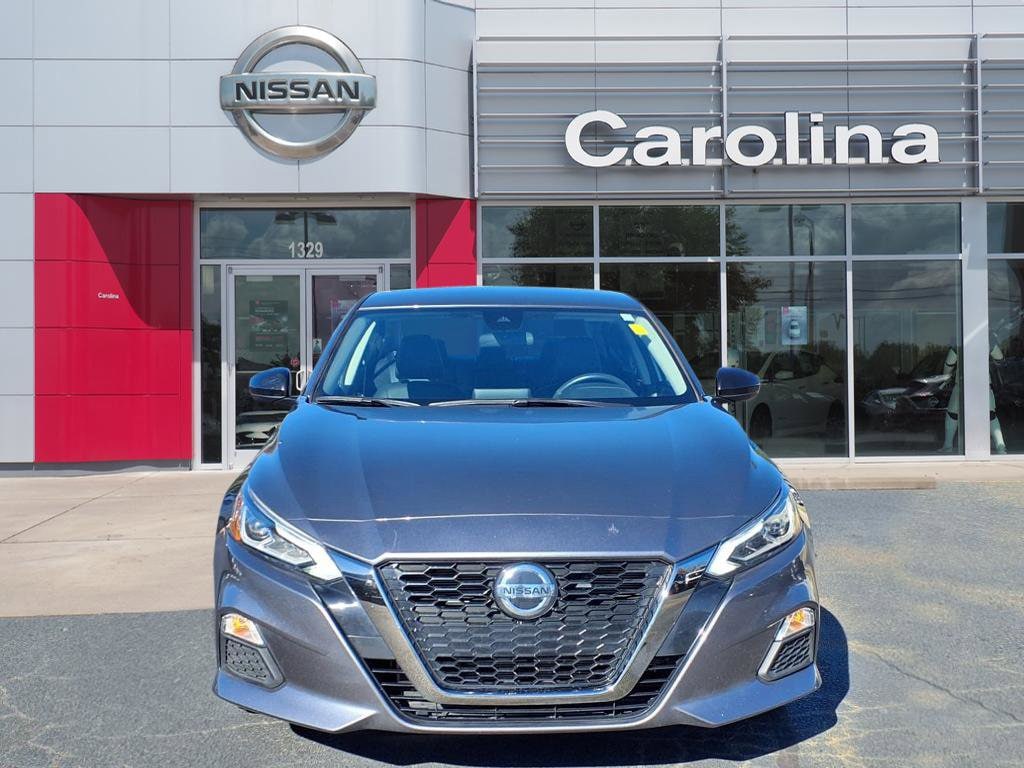 Used 2022 Nissan Altima SR with VIN 1N4BL4CV8NN417610 for sale in Burlington, NC