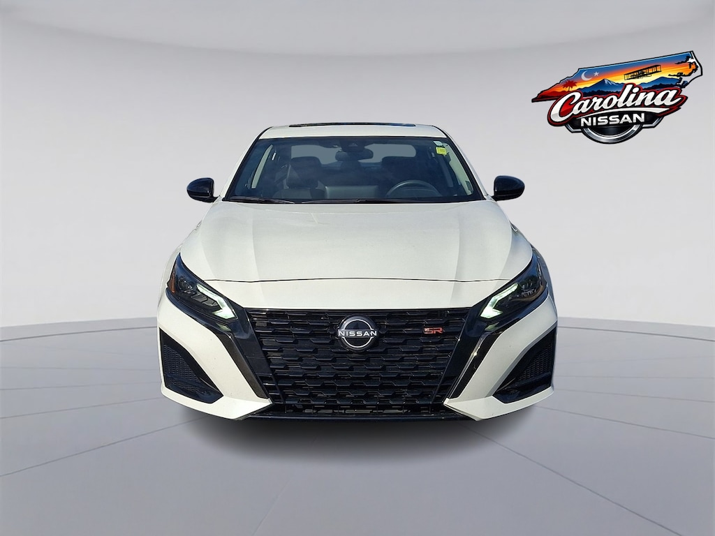 Used 2025 Nissan Altima SR Sedan