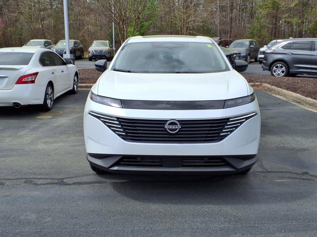2025 Nissan Murano SL photo 2