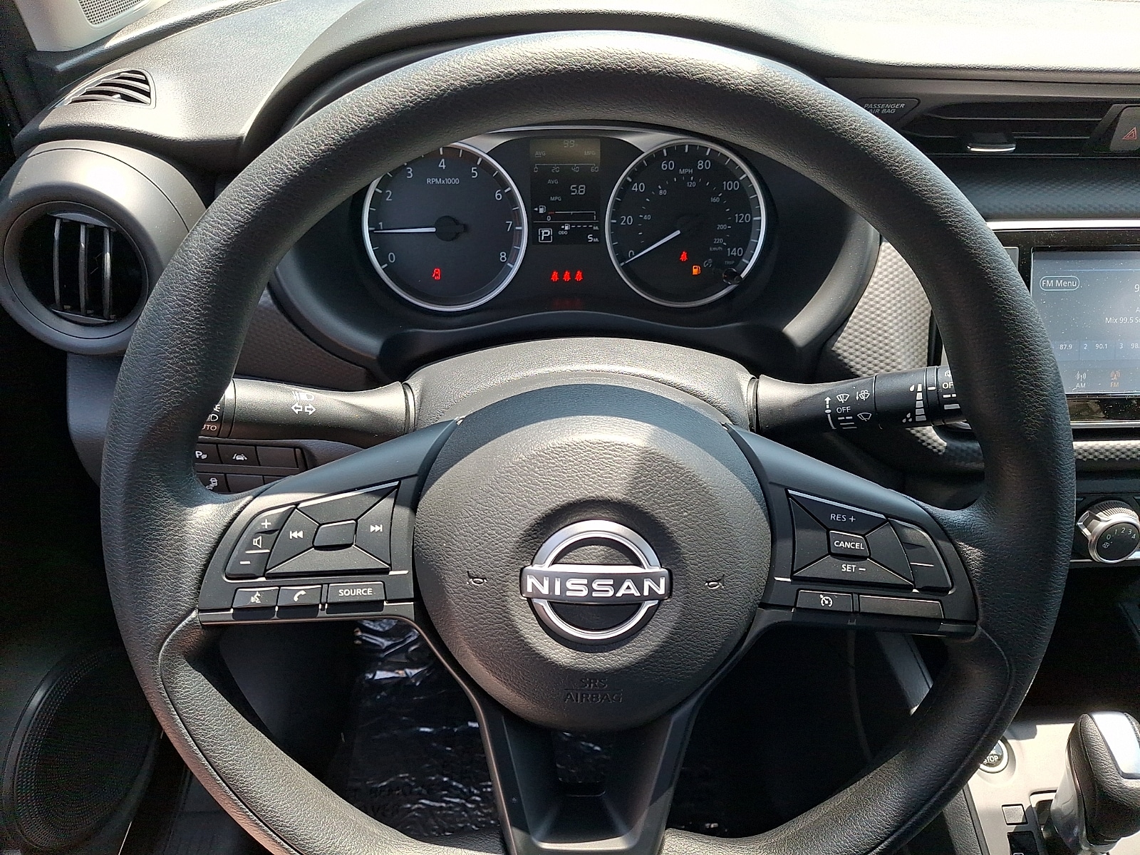 2025 Nissan KICKS PLAY Base - Photo 14