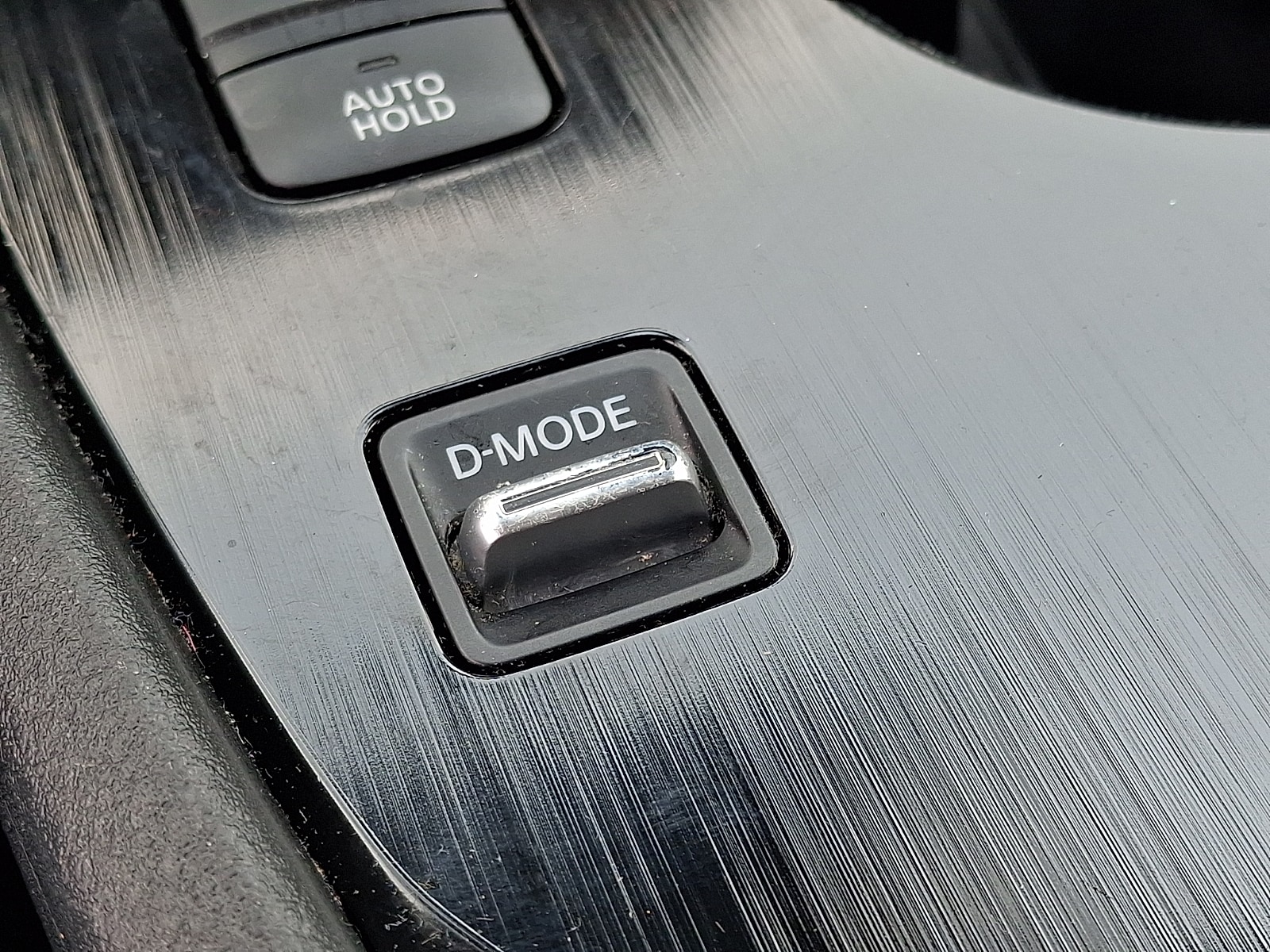 2023 Nissan Rogue SV - Photo 25
