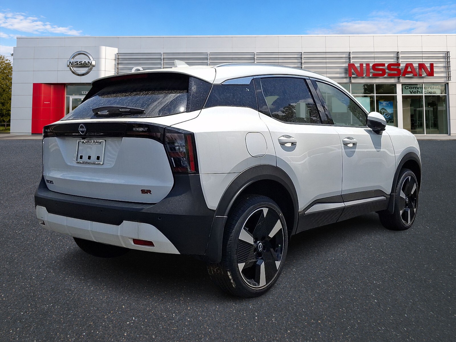 2025 Nissan Kicks SR - Photo 4