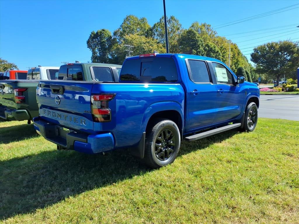 New 2026 Nissan Frontier SV Truck Crew Cab