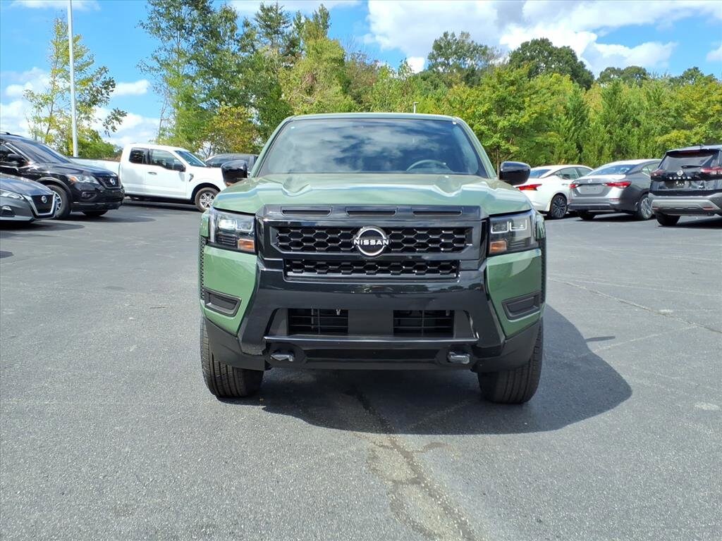 2026 Nissan Frontier Crew Cab SV photo 2