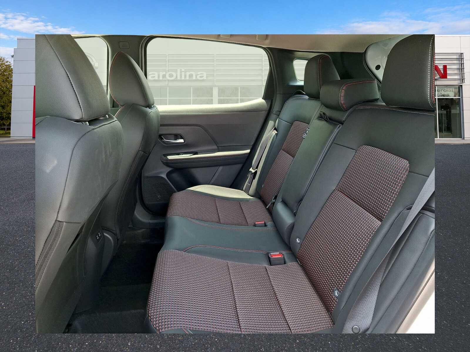 2025 Nissan Kicks SR - Photo 6