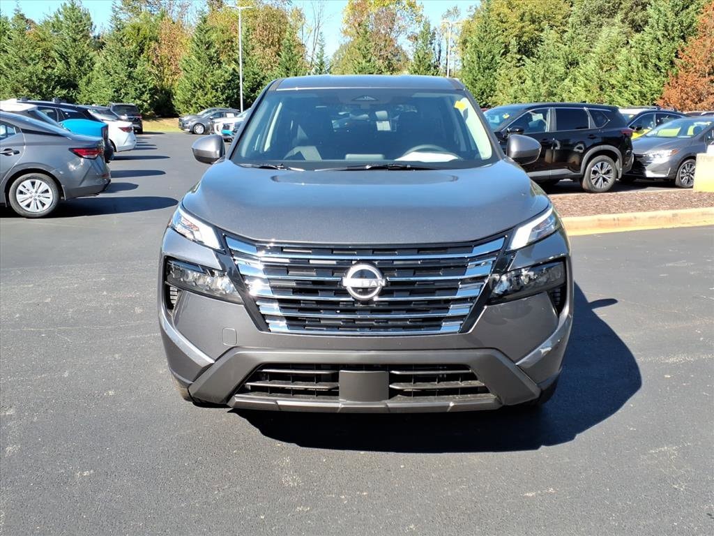 New 2026 Nissan Rogue SV SUV