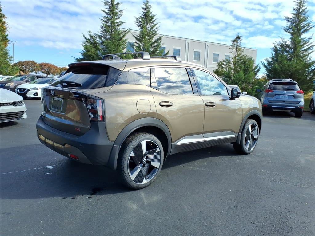 New 2026 Nissan Kicks SR SUV