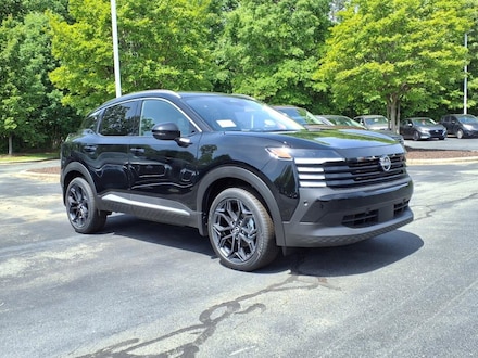 2025 Nissan Kicks SR SUV