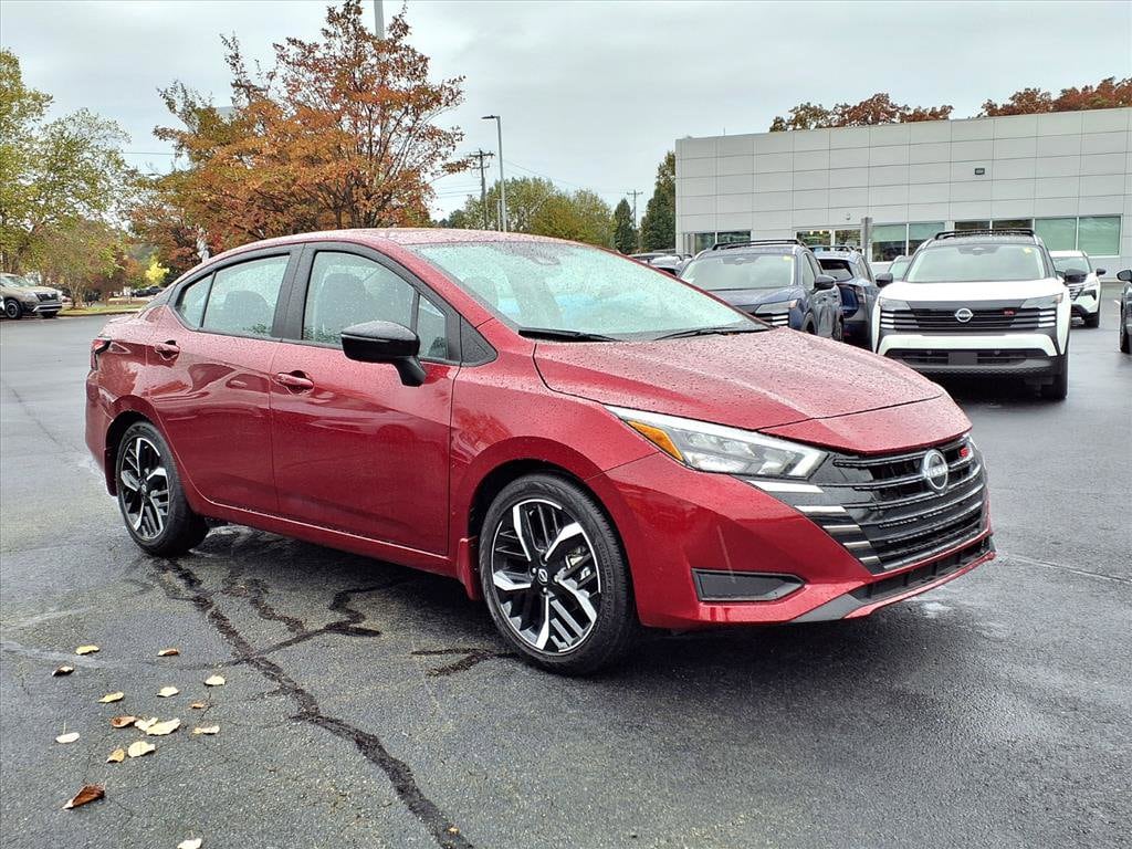 2025 Nissan Versa Sedan SR
