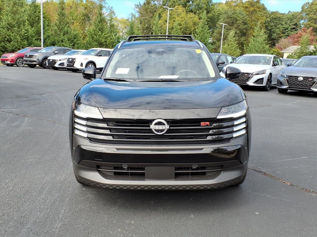 New 2026 Nissan Kicks SR SUV