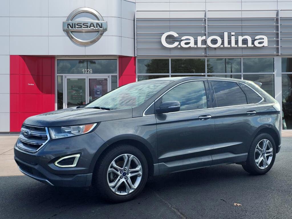 2018 Ford Edge Titanium photo 3