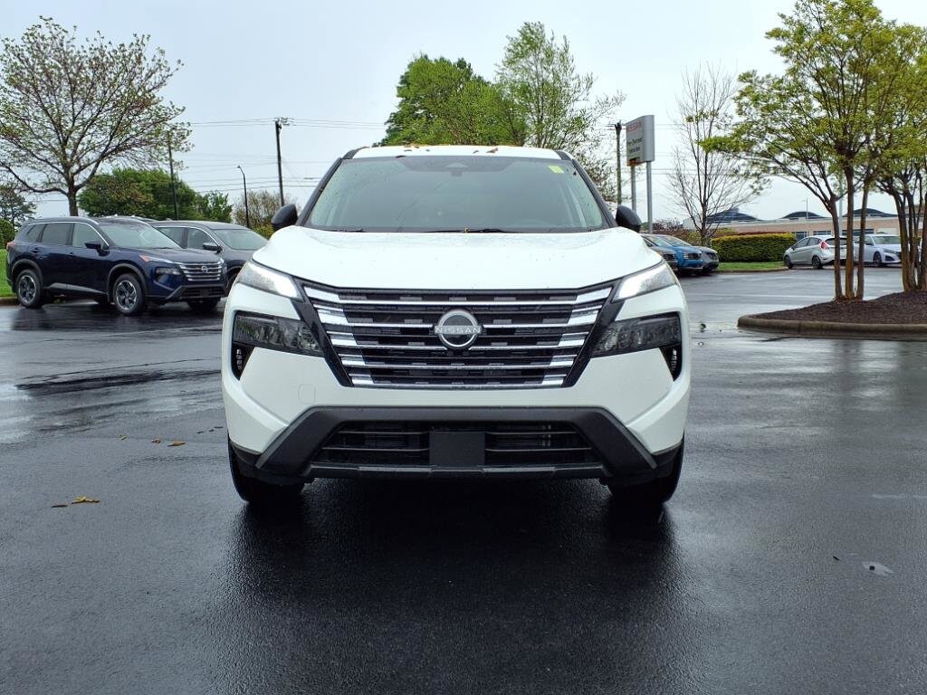 2025 Nissan Rogue S photo 2
