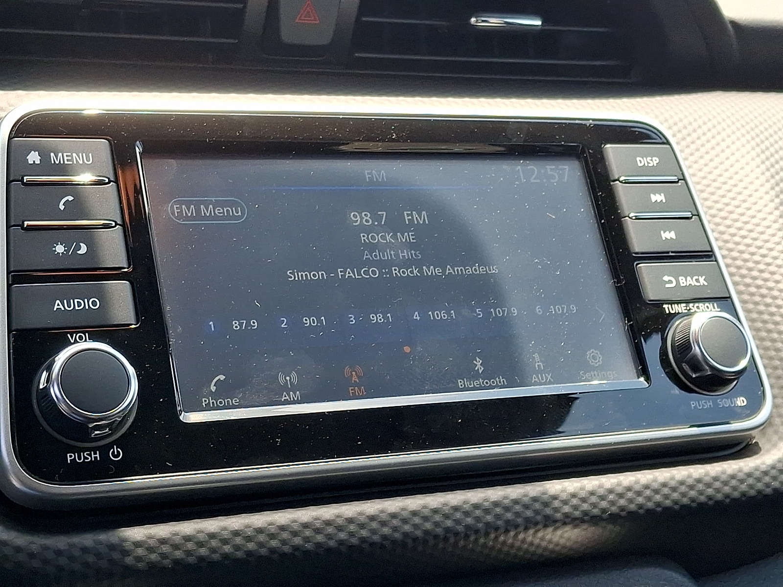 2025 Nissan KICKS PLAY Base - Photo 12