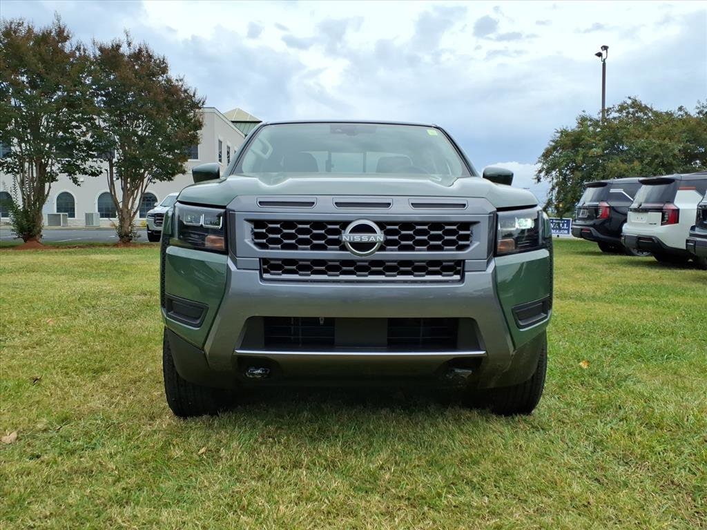 New 2026 Nissan Frontier SV Truck Crew Cab