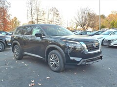 2025 Nissan Pathfinder S SUV