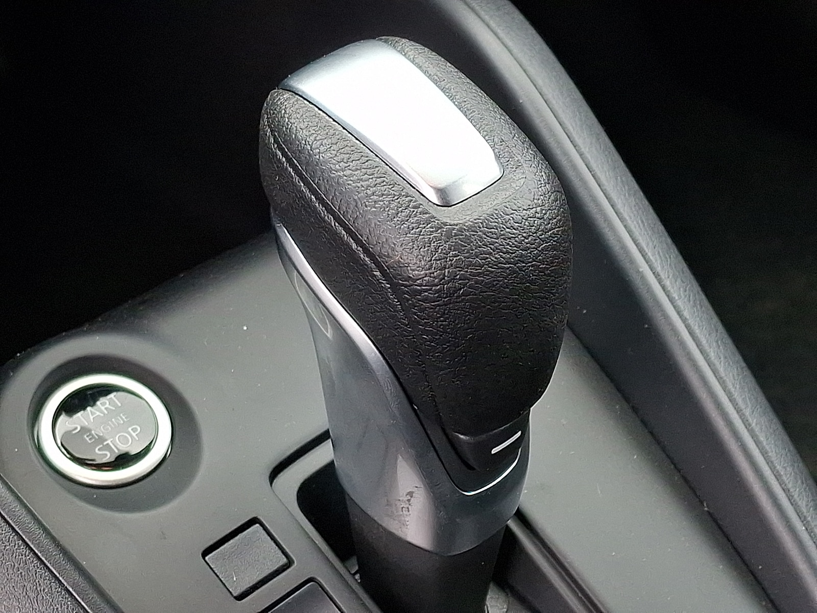 2025 Nissan KICKS PLAY Base - Photo 10