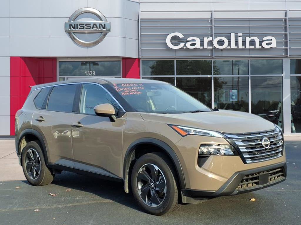 Used 2024 Nissan Rogue SV SUV