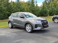 2025 Nissan Kicks Play S SUV