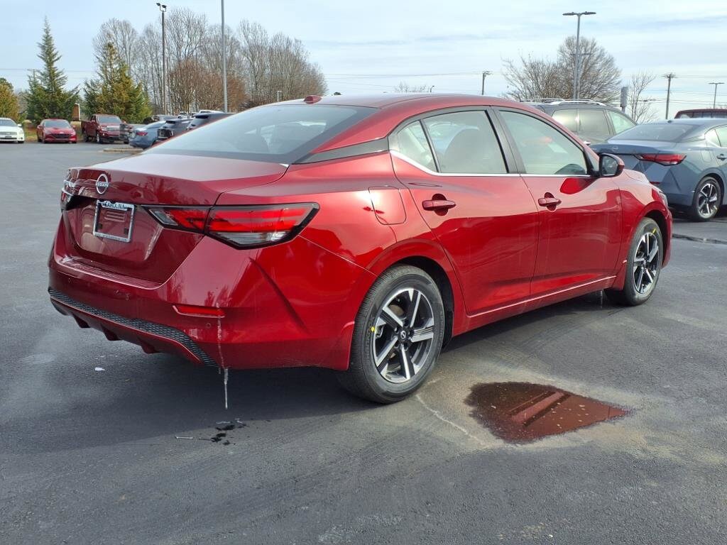 2025 Nissan Sentra SV photo 3