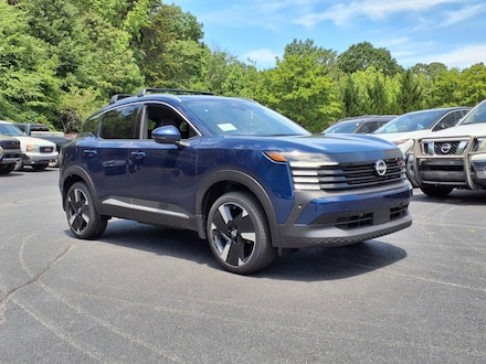 2025 Nissan Kicks SR SUV