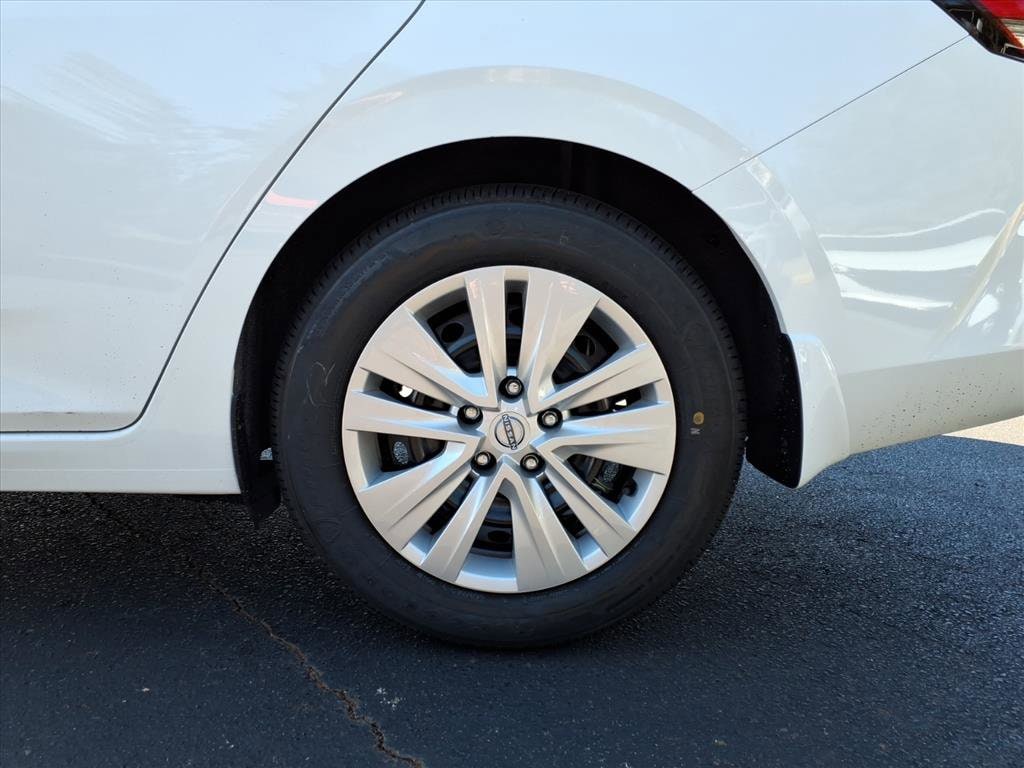 New 2025 Nissan Sentra S Sedan