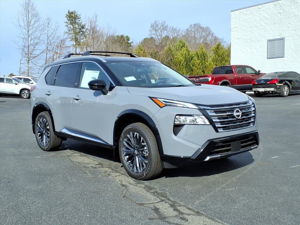 2026 Nissan Rogue Platinum's photo