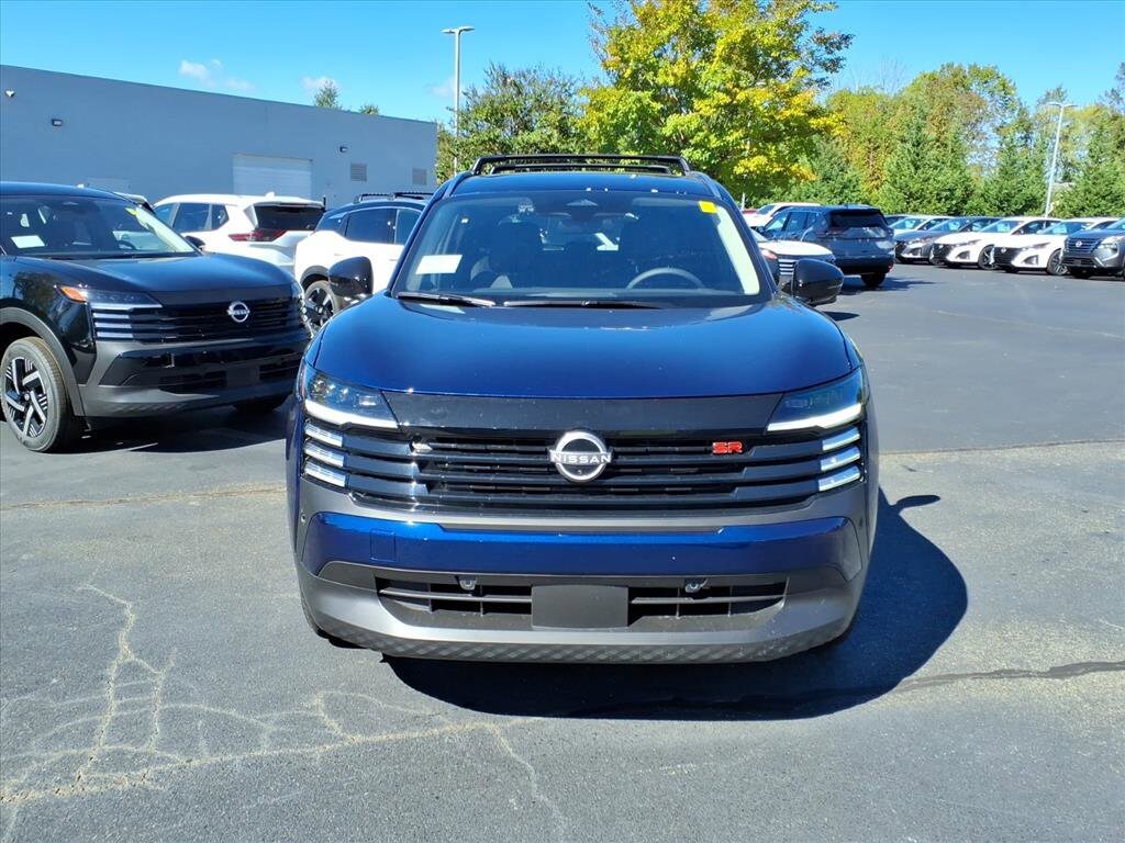 New 2026 Nissan Kicks SR SUV