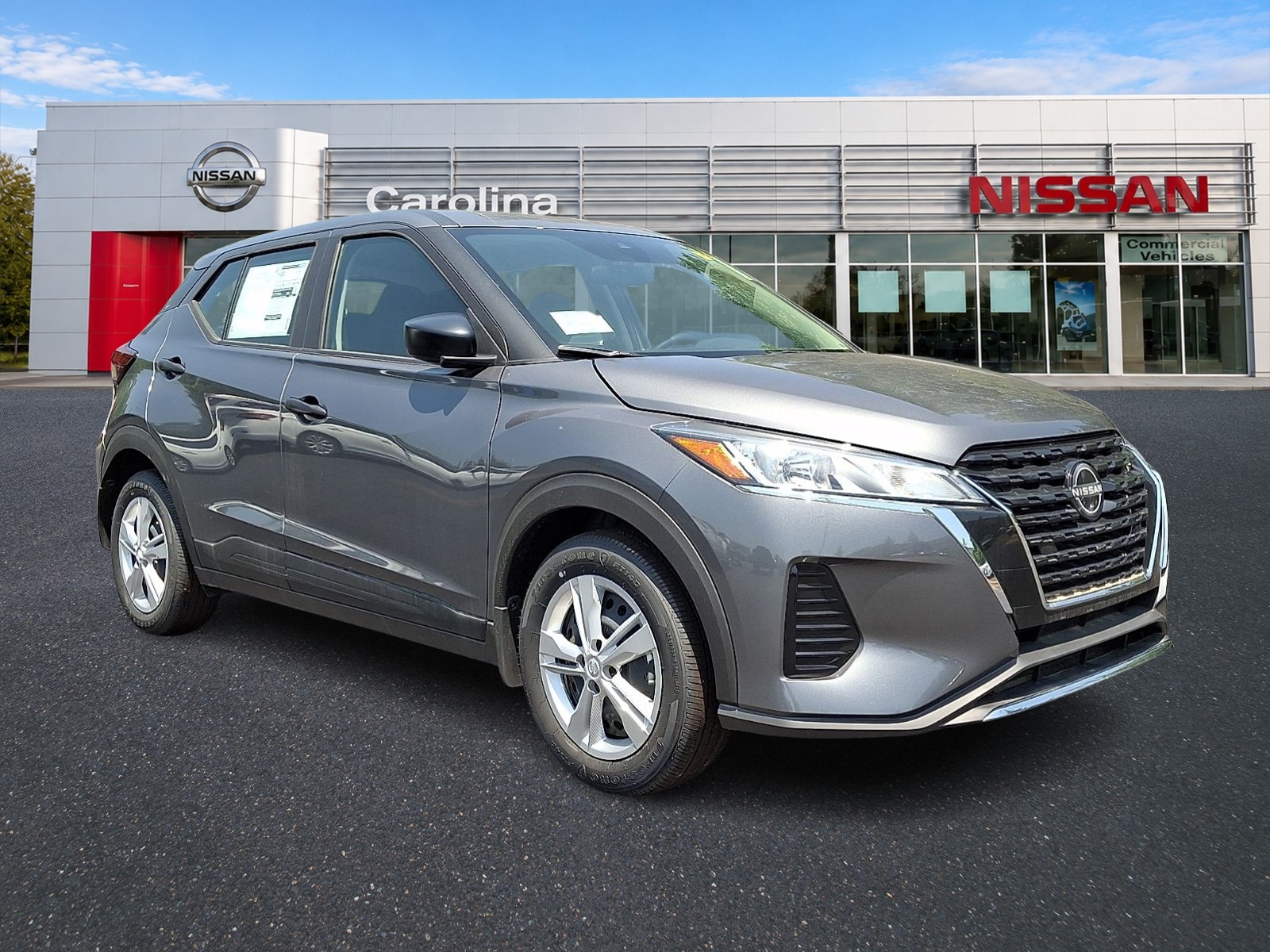 2025 Nissan Kicks Play 1.6 FWD's photo