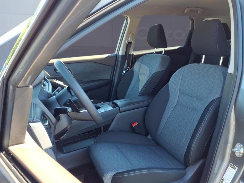 Used 2023 Nissan Rogue SV SUV