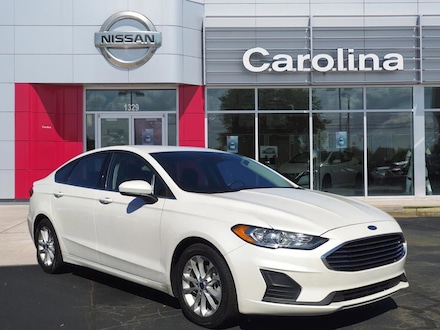 2020 Ford Fusion SE Sedan