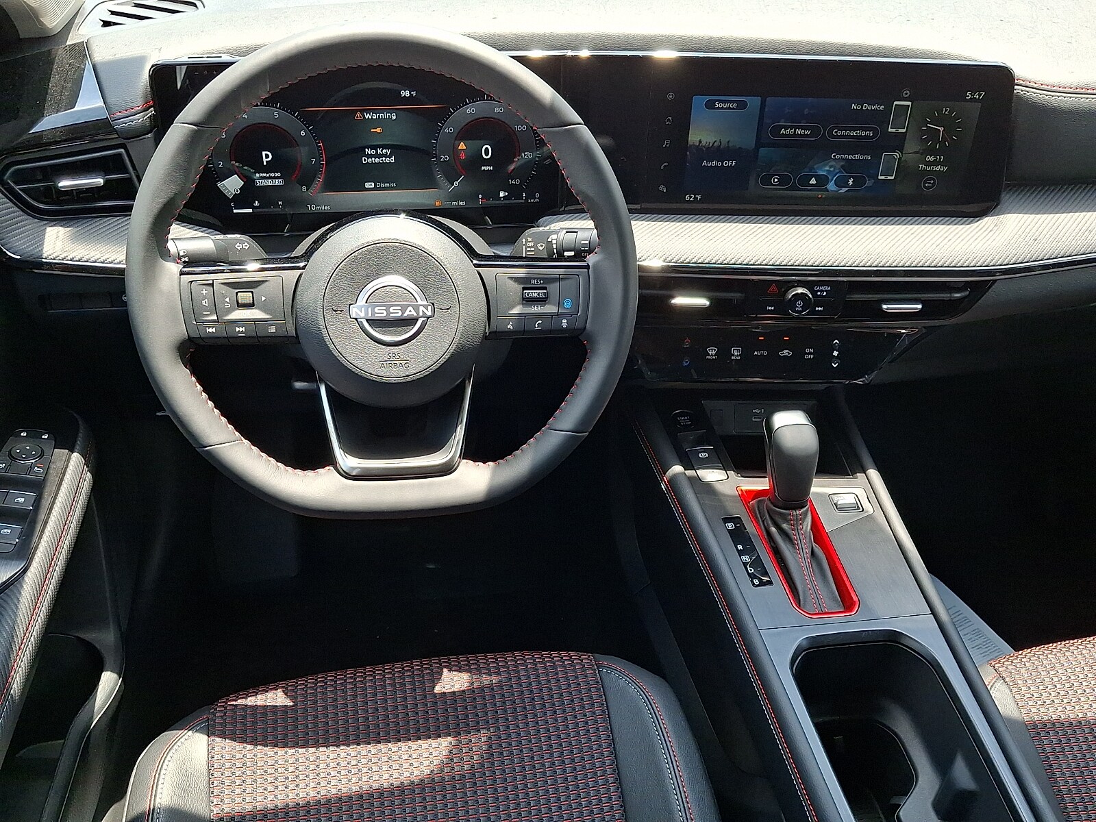 2025 Nissan Kicks SR - Photo 7