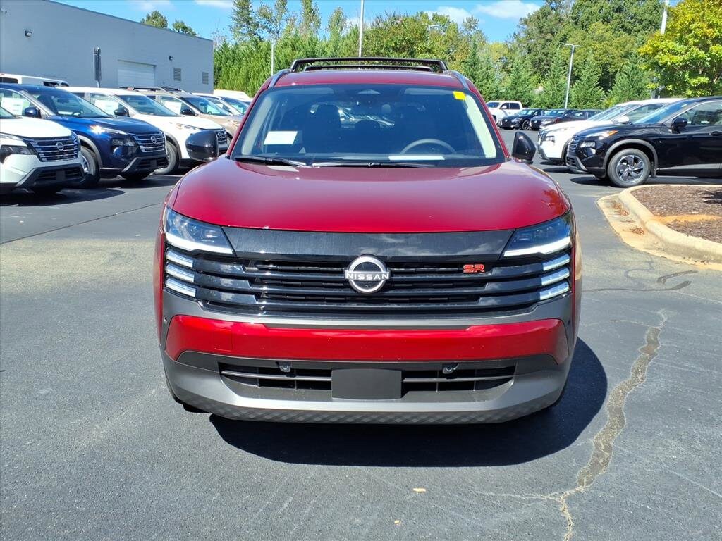 New 2026 Nissan Kicks SR SUV