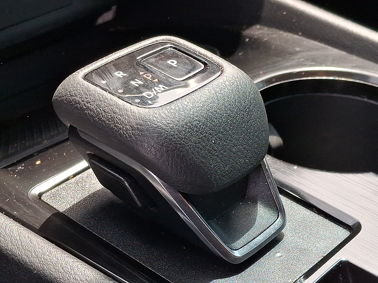 2023 Nissan Rogue SV - Photo 14