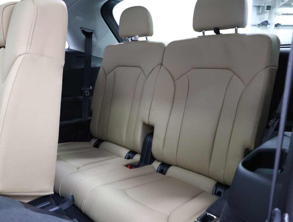 2026 Audi Q7 Prestige - Photo 28