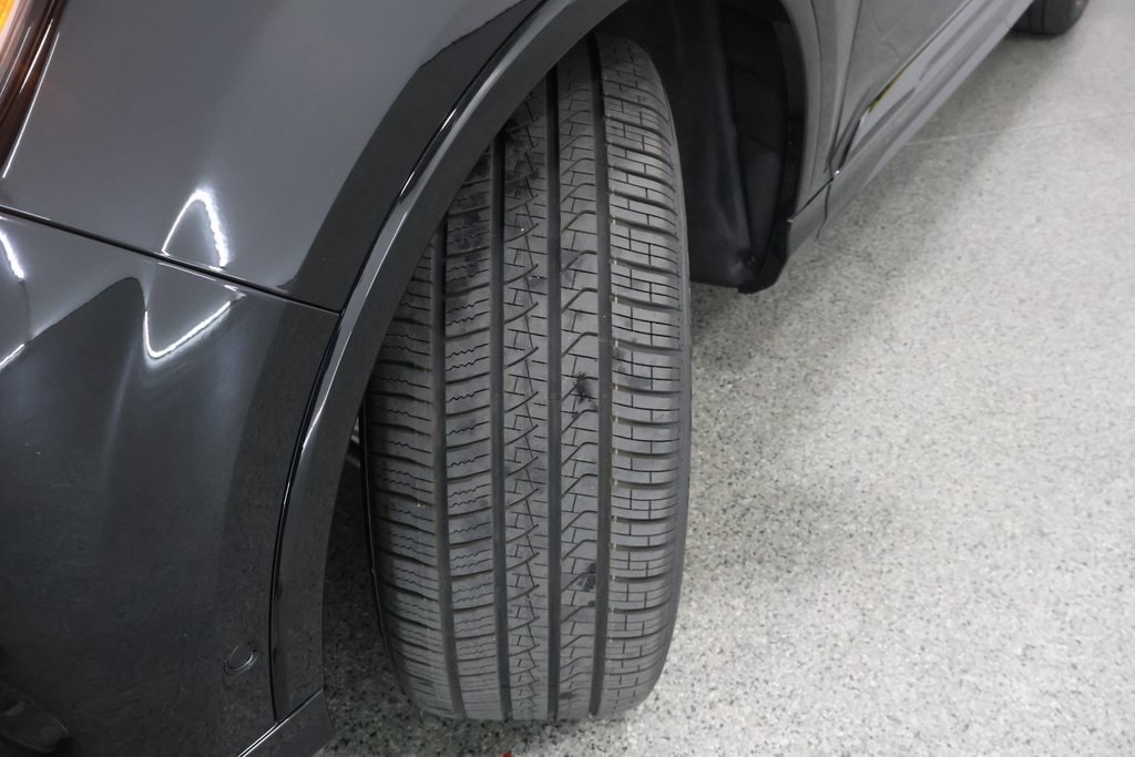 New 2026 Audi Q7 45 Premium Plus SUV