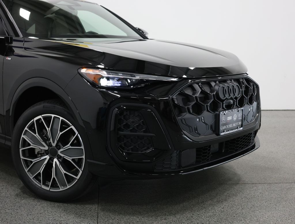 New 2026 Audi Q5 2.0T Premium Plus SUV